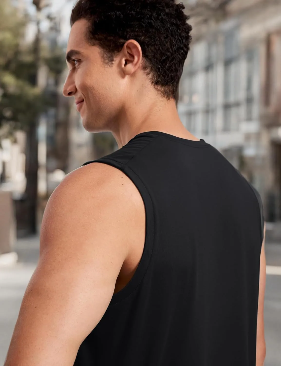 CRZ YOGA Men's Workout Sleeveless Shirt Quick Dry Stretchy Swim T-Shirts Athletic Gym Running Beach Tank Top