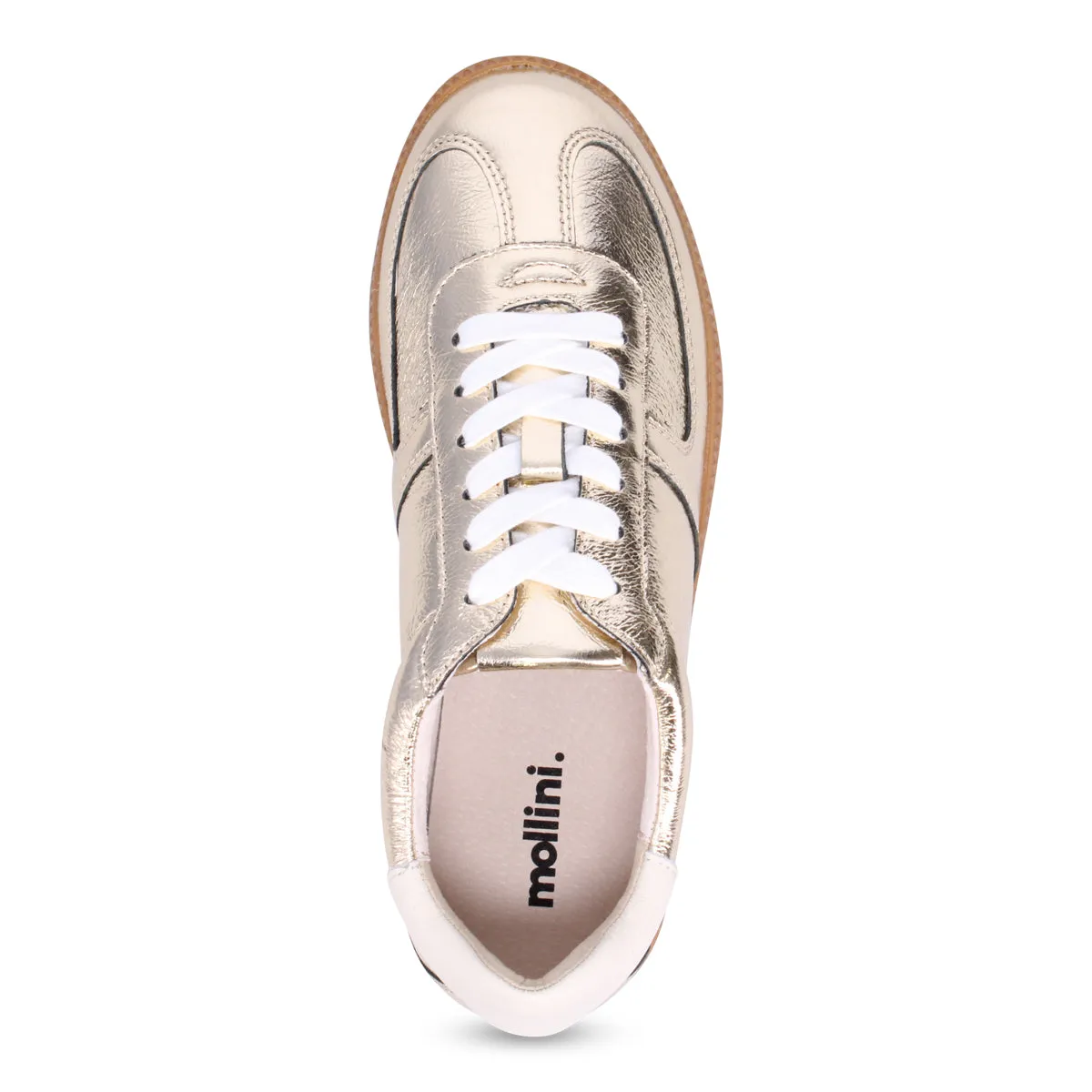 Dari Sneaker