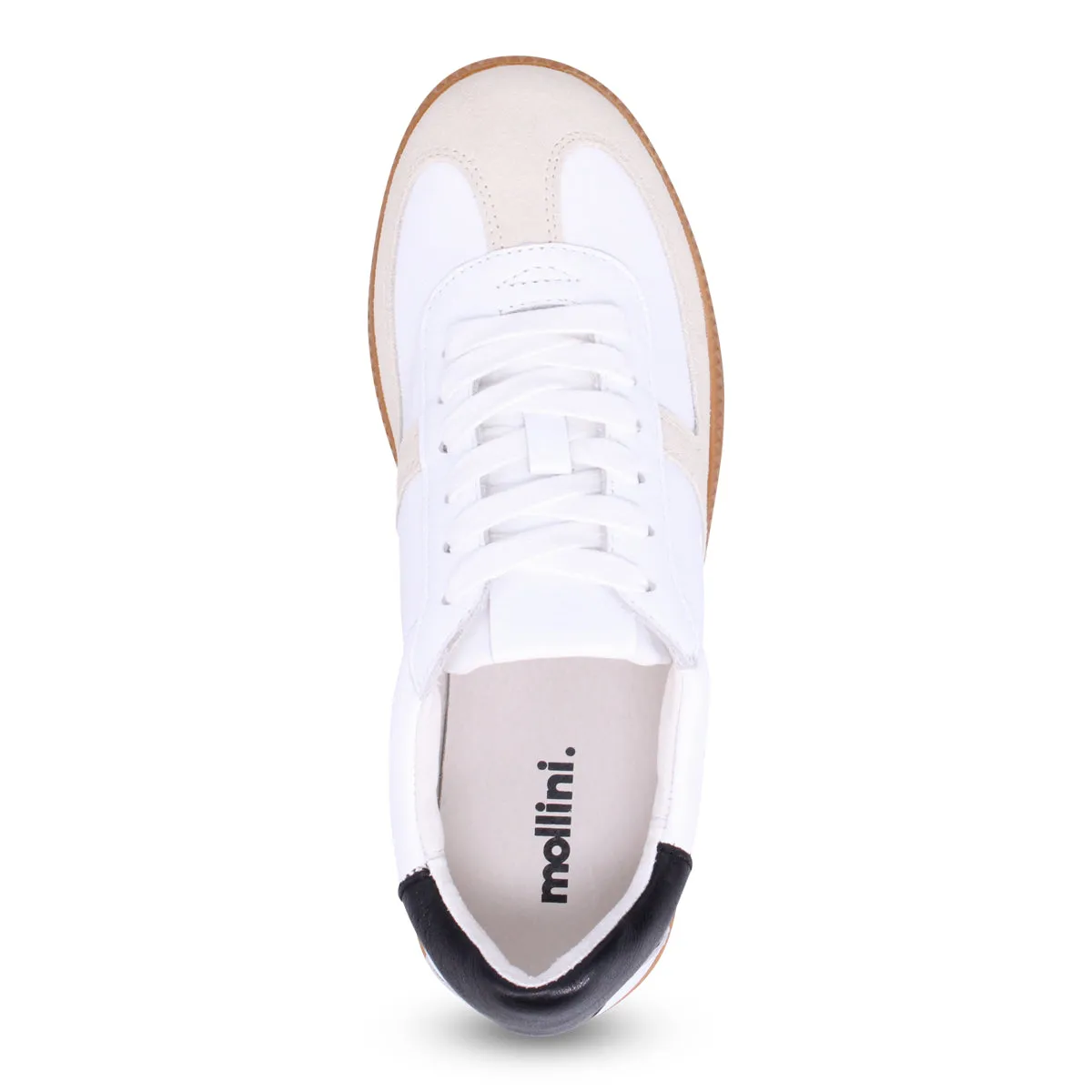 Dari Sneaker