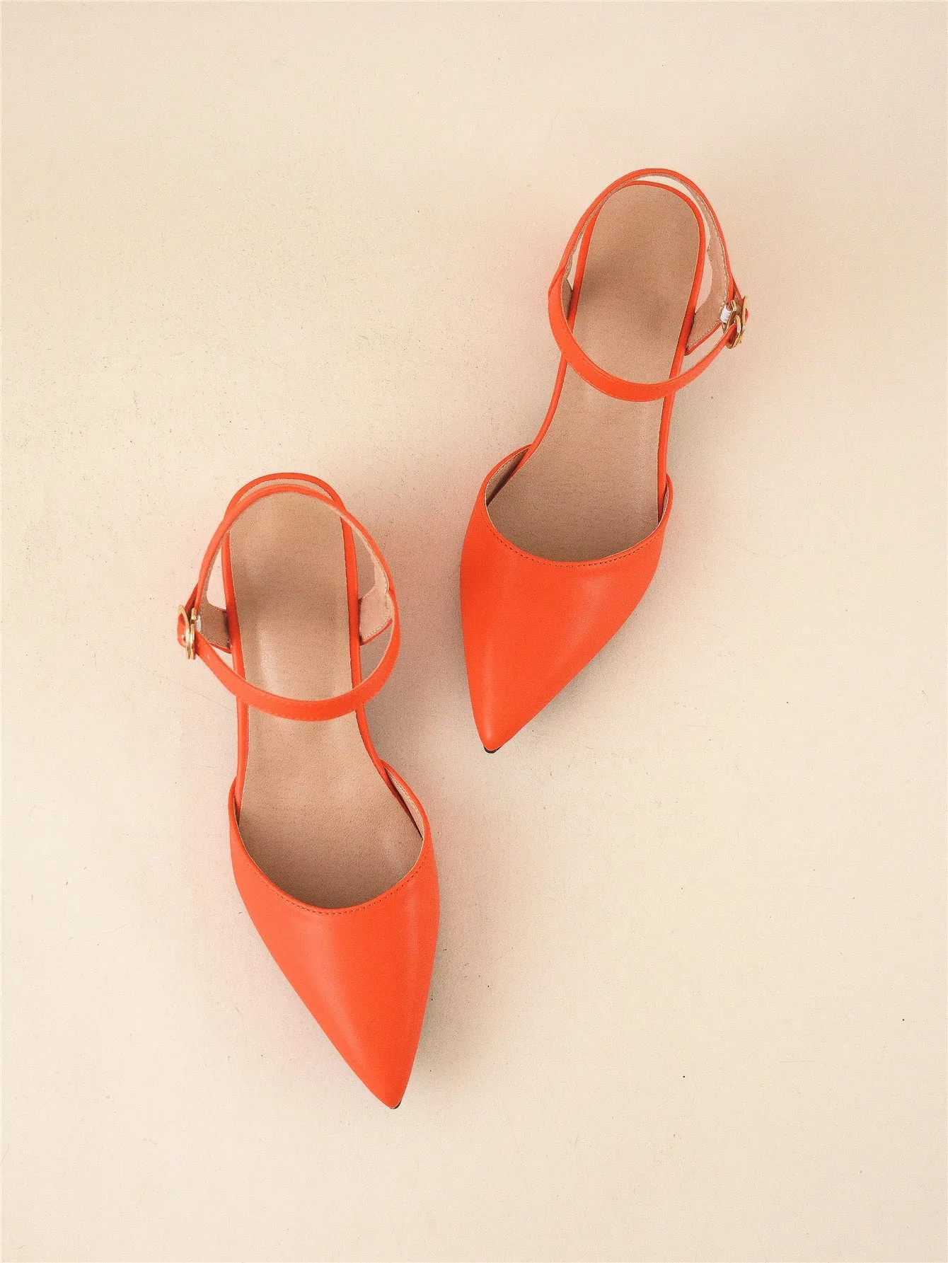 Minimalist Point Toe Ankle Strap Chunky Pumps