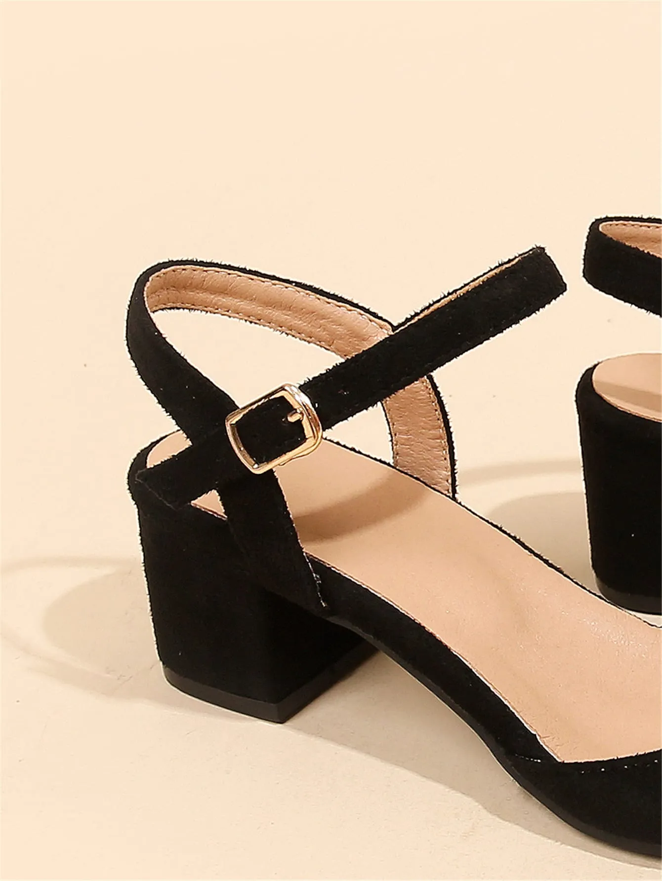 Minimalist Point Toe Ankle Strap Chunky Pumps