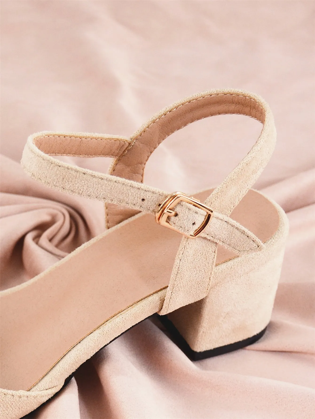 Minimalist Point Toe Ankle Strap Chunky Pumps