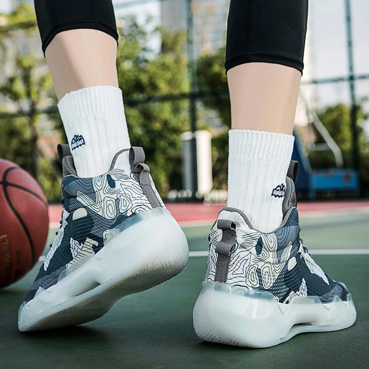 Practical Hiking Leisure Travel Basketball Shoes, Durable Sports Shoes for Competitive Training, Fashionable Breathable Mesh Basketball Shoes