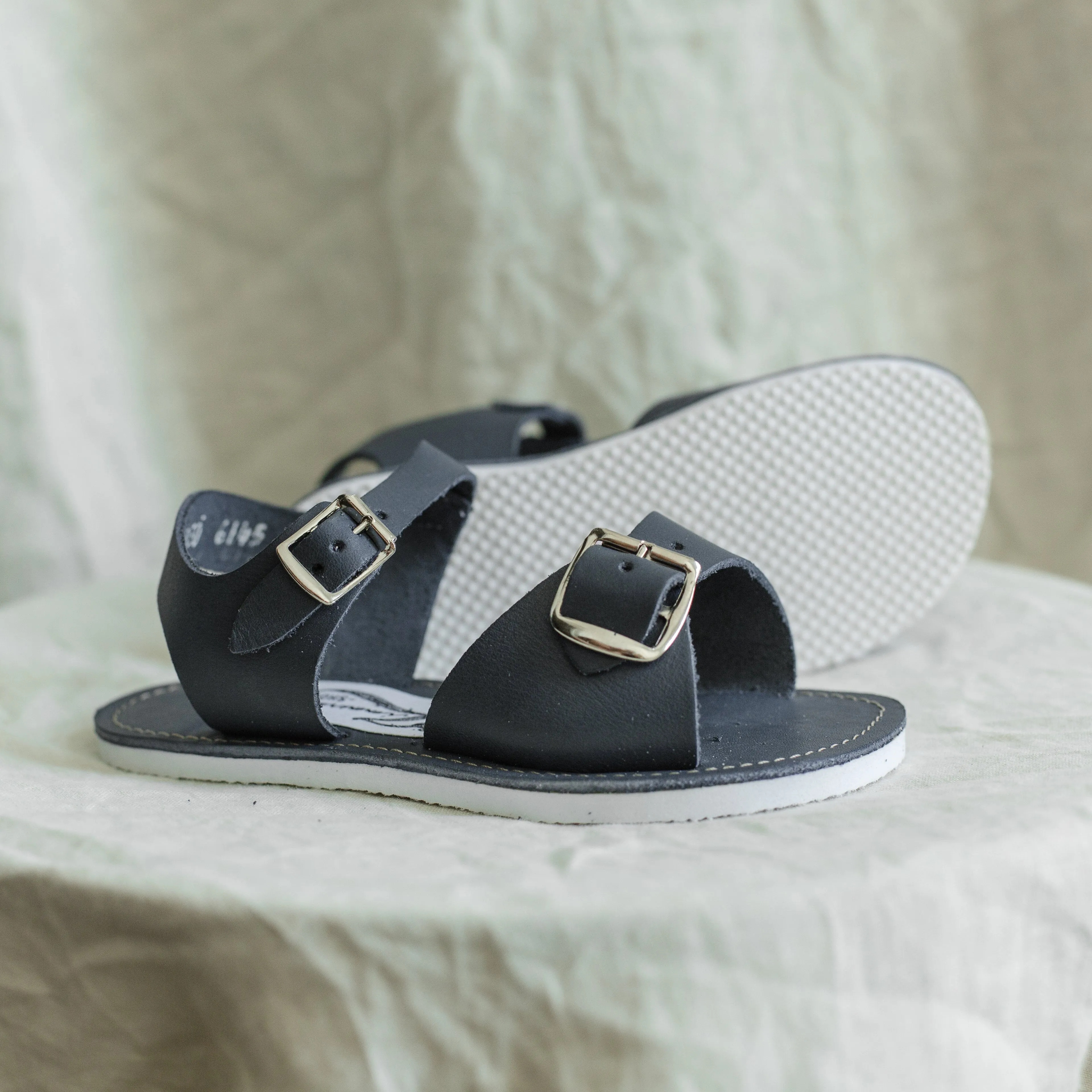 Stevie Sandal | Navy