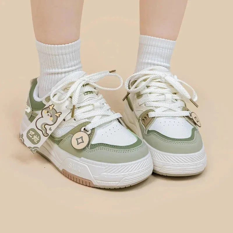 Ultra Cute Sea Snake Chunky Green Shoes - Women's