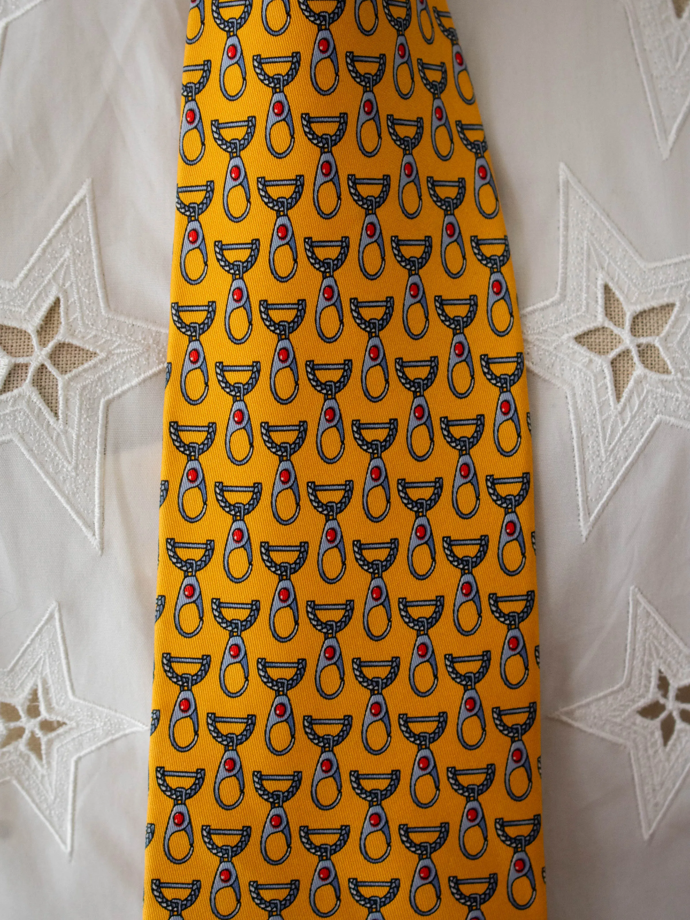 Vintage Gucci Yellow Silk Horsebit Neck Tie