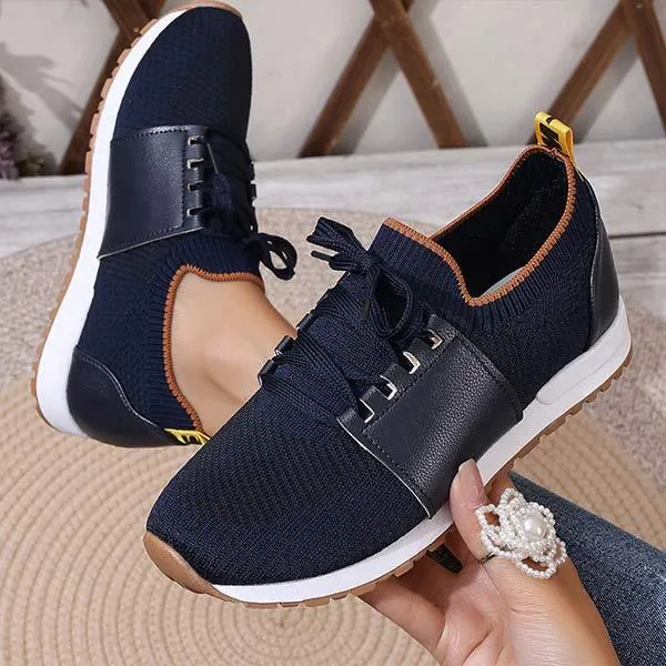 Women's Flat Lace Up Casual Sneakers 86622294C