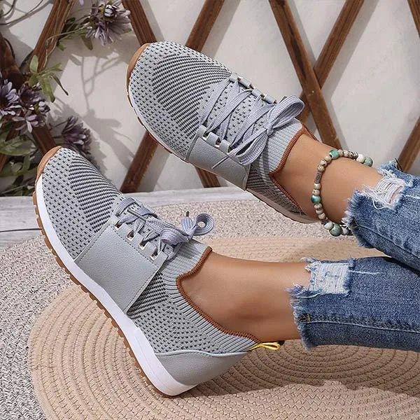 Women's Flat Lace Up Casual Sneakers 86622294C