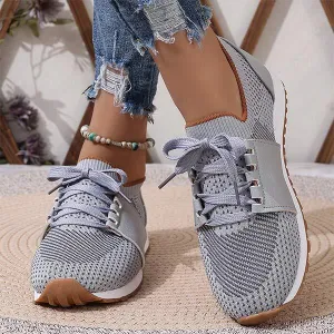 Women's Flat Lace Up Casual Sneakers 86622294C