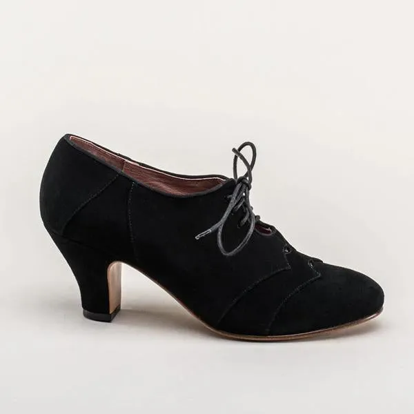 Women's Retro Color Block Lace-up Block Heels 63781502S