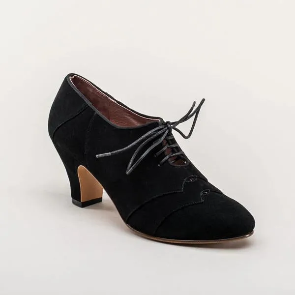 Women's Retro Color Block Lace-up Block Heels 63781502S